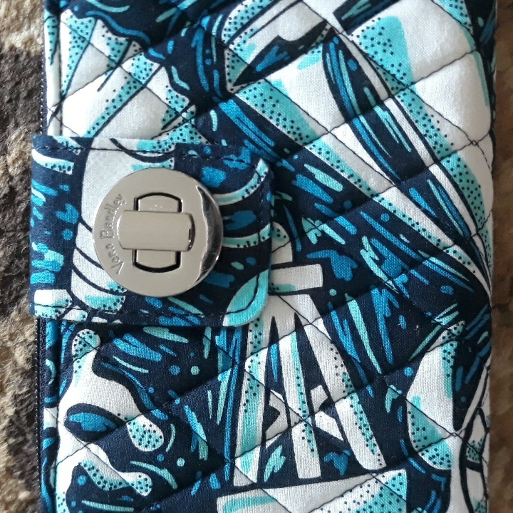 4x*Host Pick*Vera Bradley RFID wallet - Picture 4 of 16